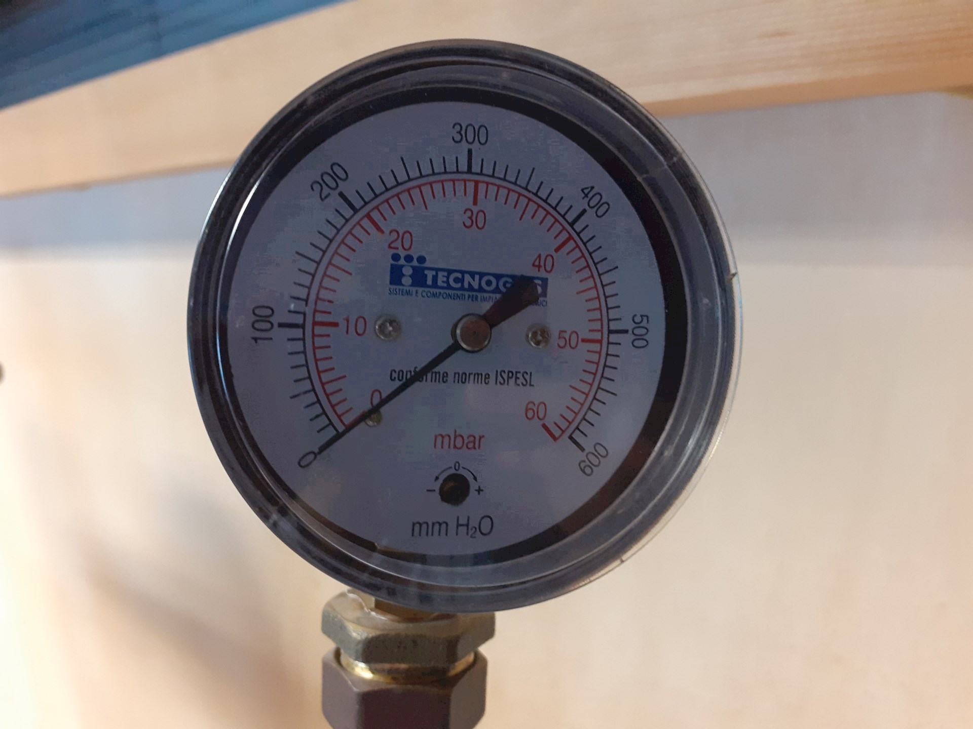 Manómetro de contador de gás natural